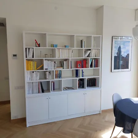 Volta 4 By Solutions Lägenhet Cernobbio